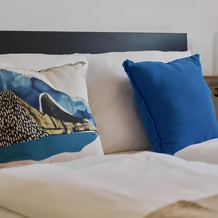 Spacious Dmowskiego By The River With Parking & Balcony By Renters 아파트 브로츠와프